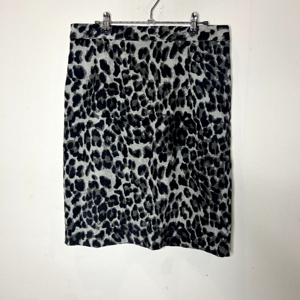 Sunday In Brooklyn Animal Print Skirt Size‎ L